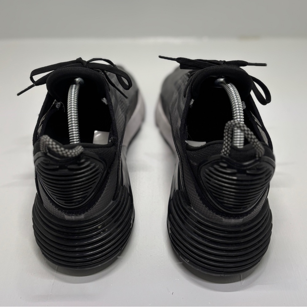 Nike Air Max 2090 Black Grey Men’s Size 11.5 CK2612-002 Running Sneakers Shoes - Picture 7 of 13